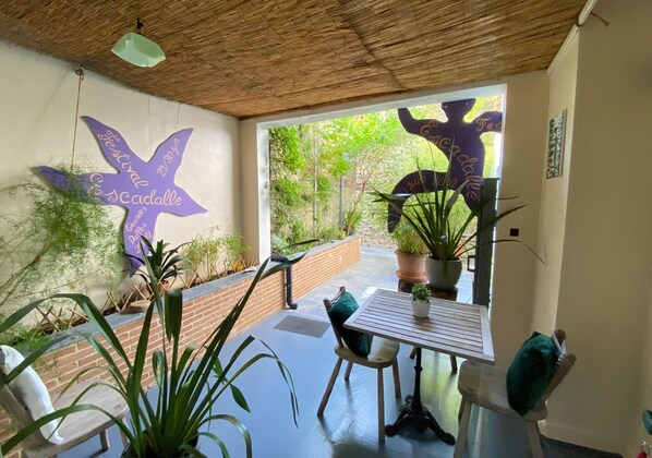 Outdoor dining - Apartment in Fécamp near Alabaster Coast (Fécamp)