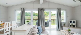 2 bedroom accommodation in Bury St Edmunds