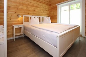4 Schlafzimmer, Reisekinderbett, kostenloses WLAN