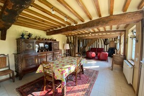 Dining - Cottage in Normandy near Alabaster Coast (Crasville-la-Roquefort)