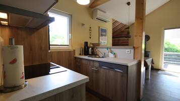 Kühlschrank, Ofen, Herdplatte, Geschirrspüler