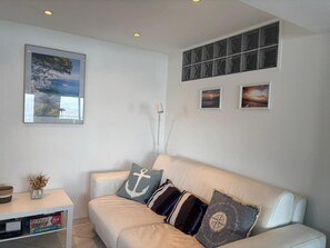 Flachbildfernseher