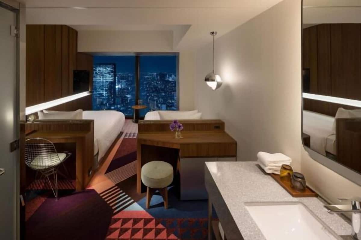 1 bedroom, hypo-allergenic bedding, in-room safe, free WiFi