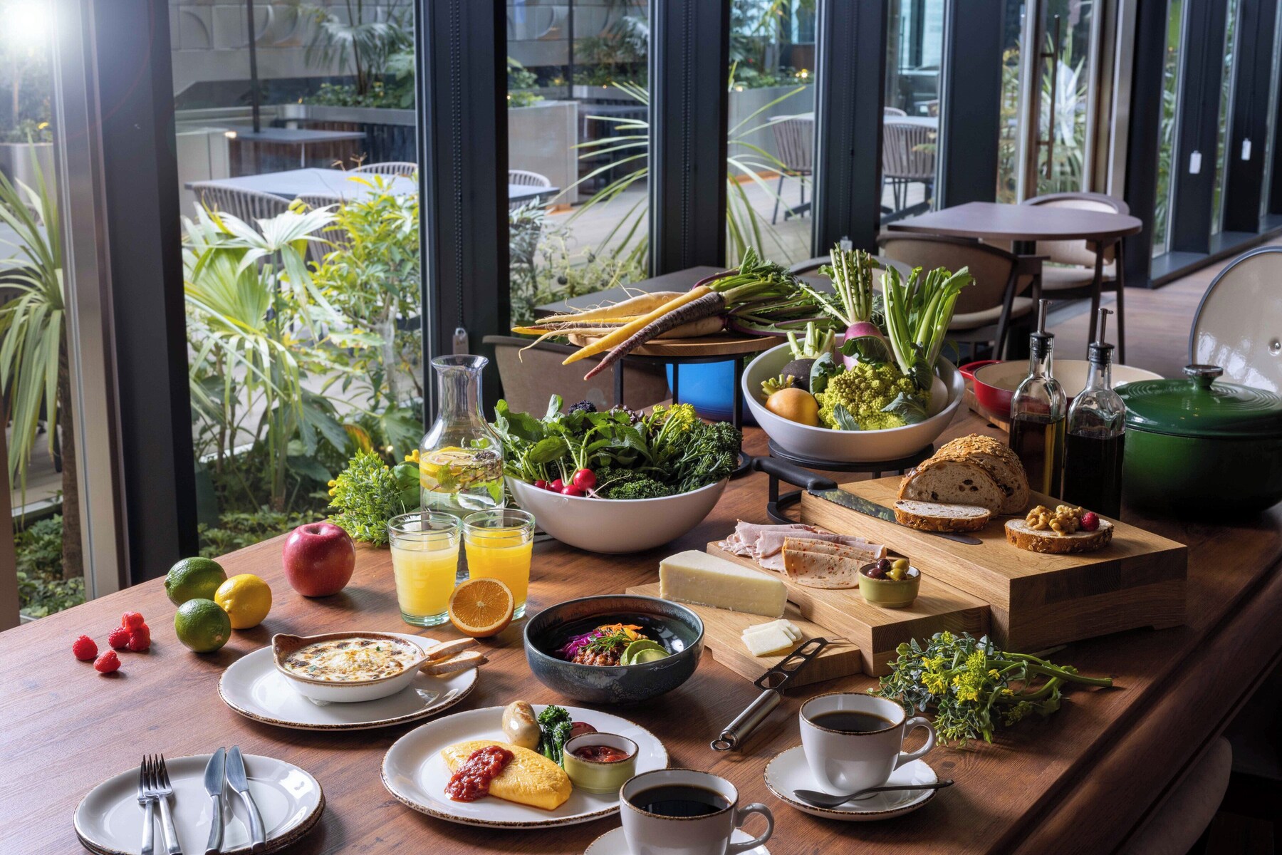 Daily continental breakfast for a fee