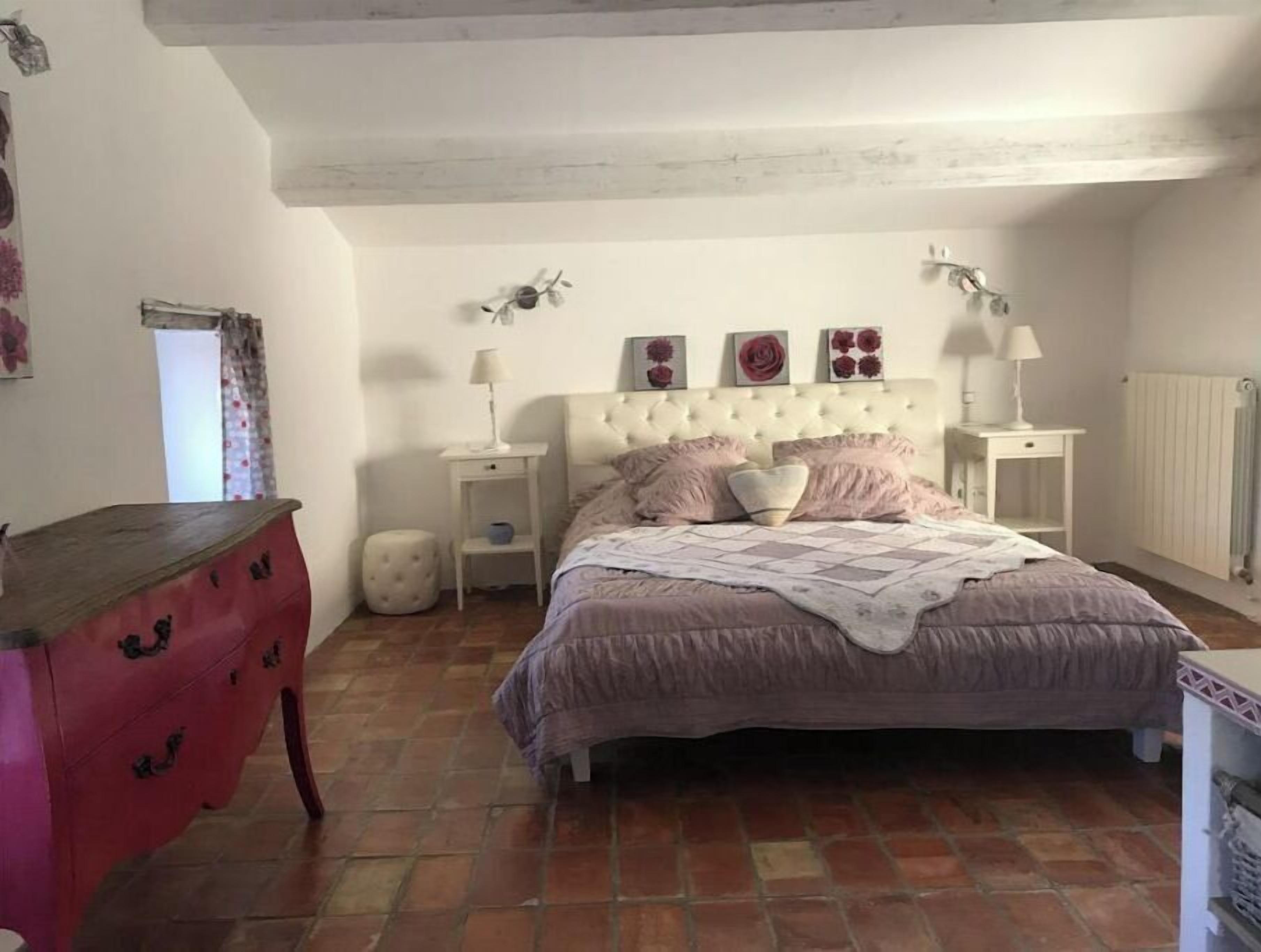 6 Schlafzimmer, Bügeleisen/Bügelbrett, Reisekinderbett, WLAN