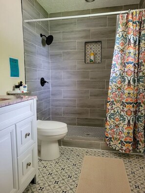 Hair dryer, towels
