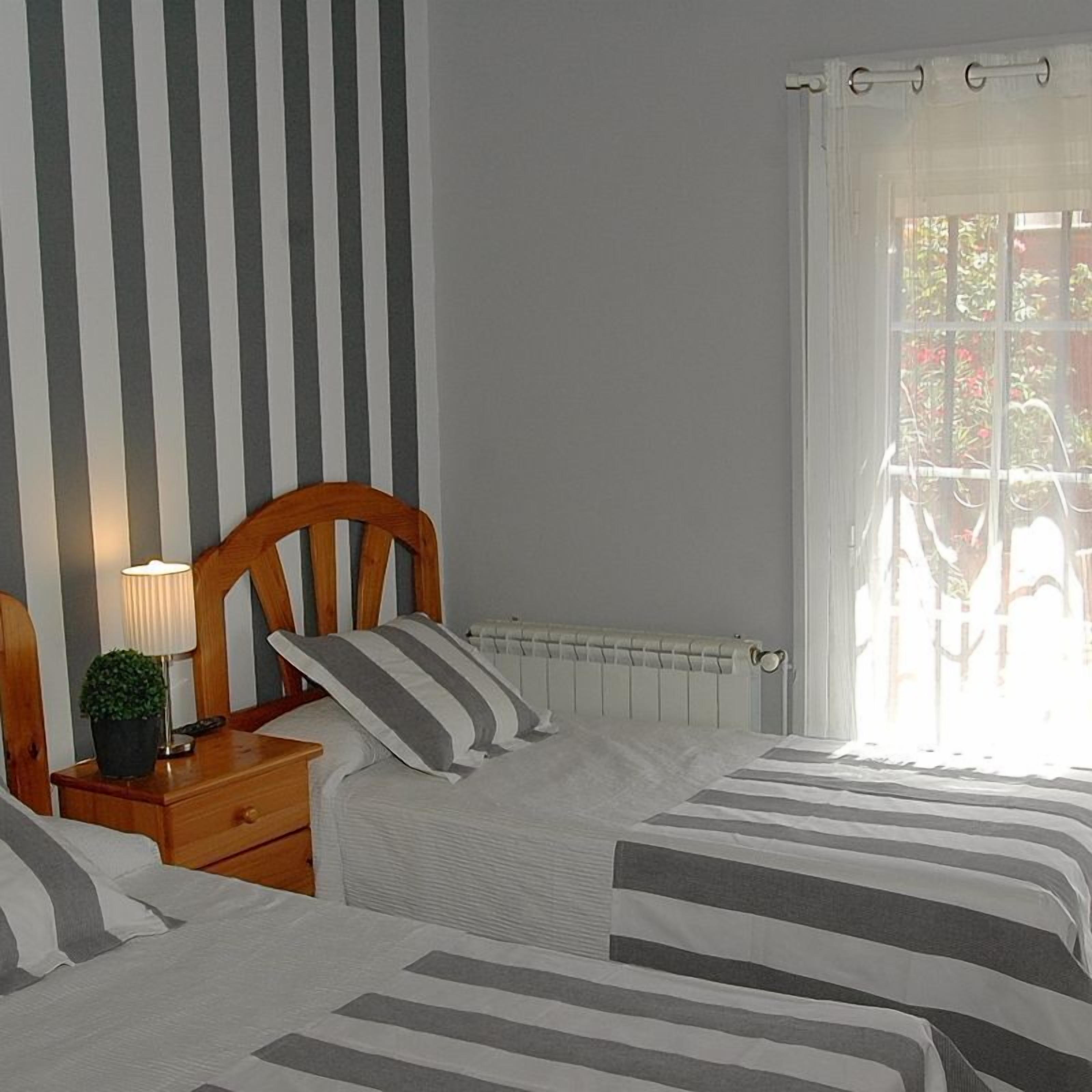 Foto - Hostal Cervantes