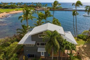 Exterior - Kauai Bay House – Oceanfront w/ A/C & PBAC (Koloa)