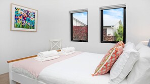 3 bedrooms, desk, iron/ironing board, travel cot