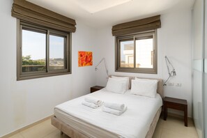 3 Schlafzimmer, Bügeleisen/Bügelbrett, kostenloses WLAN, Bettwäsche