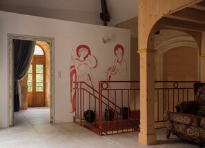 Interior - "La Chapelle aux Roses" (Le Bugue)