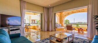 Cap Cana Hideaway @ Golden Bear near Golf & Beach