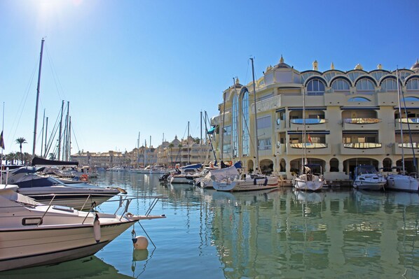Marina