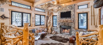 Base Camp by AvantStay | Magical Cabin w/ Sauna, Hot Tub & Close to Snow & Golf