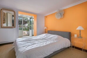 5 bedrooms, free WiFi