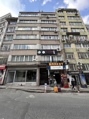 Exterior - Lily Rooms (Istanbul)