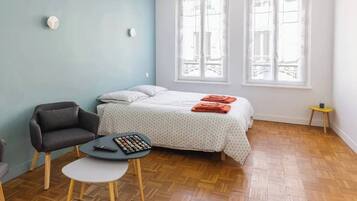 1 bedroom, iron/ironing board, travel cot, WiFi