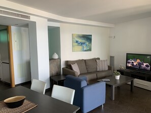 Interior - CANYELLES PETITES ROSAS Appart Haut de Gamme 1ºligne AC ASCENSEUR PISCINE (Roses)