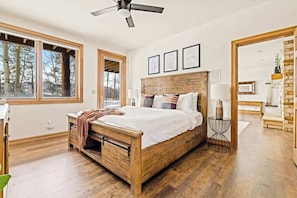 8 soverom, strykejern/-brett, wi-fi og sengetøy