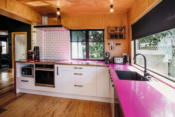 Fridge, microwave, oven, dishwasher