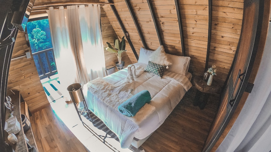 Cardinal Glamping