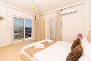 3 chambres, draps fournis