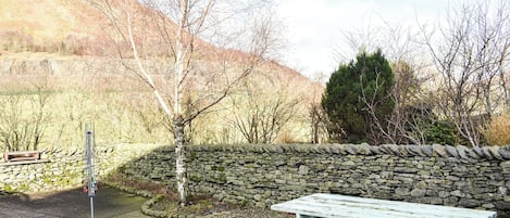 Ulkoruokailutilat