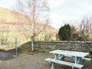Outdoor dining - Mount Cottage-UK42230 (Near Tebay)