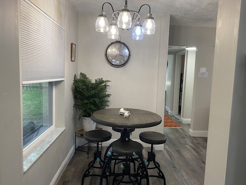 Cute and Cozy home near Downtown Ocala!