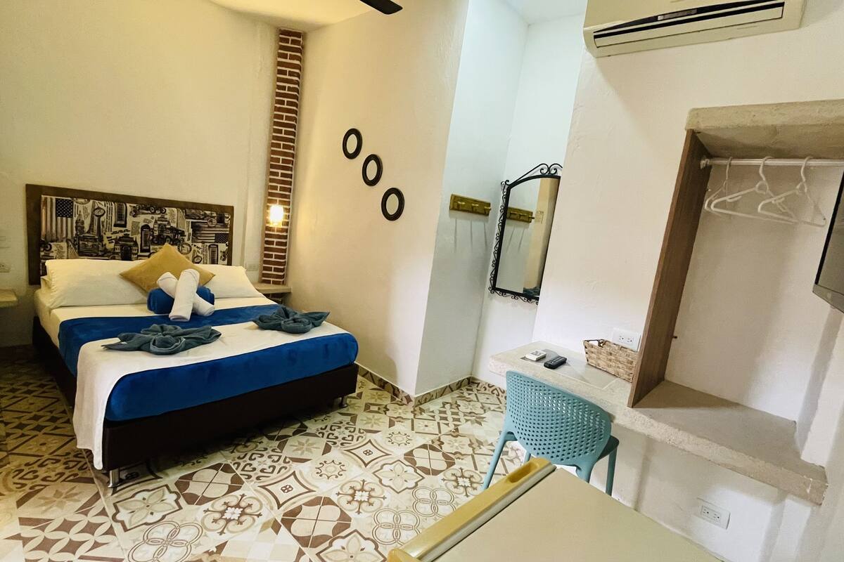 Free WiFi, bed sheets