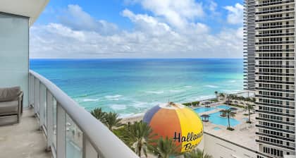 Best Beachfront Luxury 2 Bed/2 Bath Ocean View at 5 Star Resort and Amenities.
