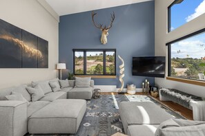 تلفزيون ذكي