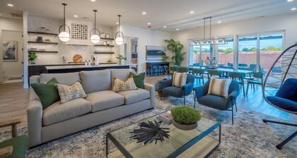 Arcadia 62/63 | Sleeps 52! Private Hot Tubs * GAMES * Fire Pits * Arcades