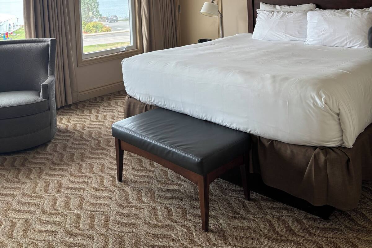 Standard Room | 2 bedrooms, iron/ironing board, free WiFi, bed sheets