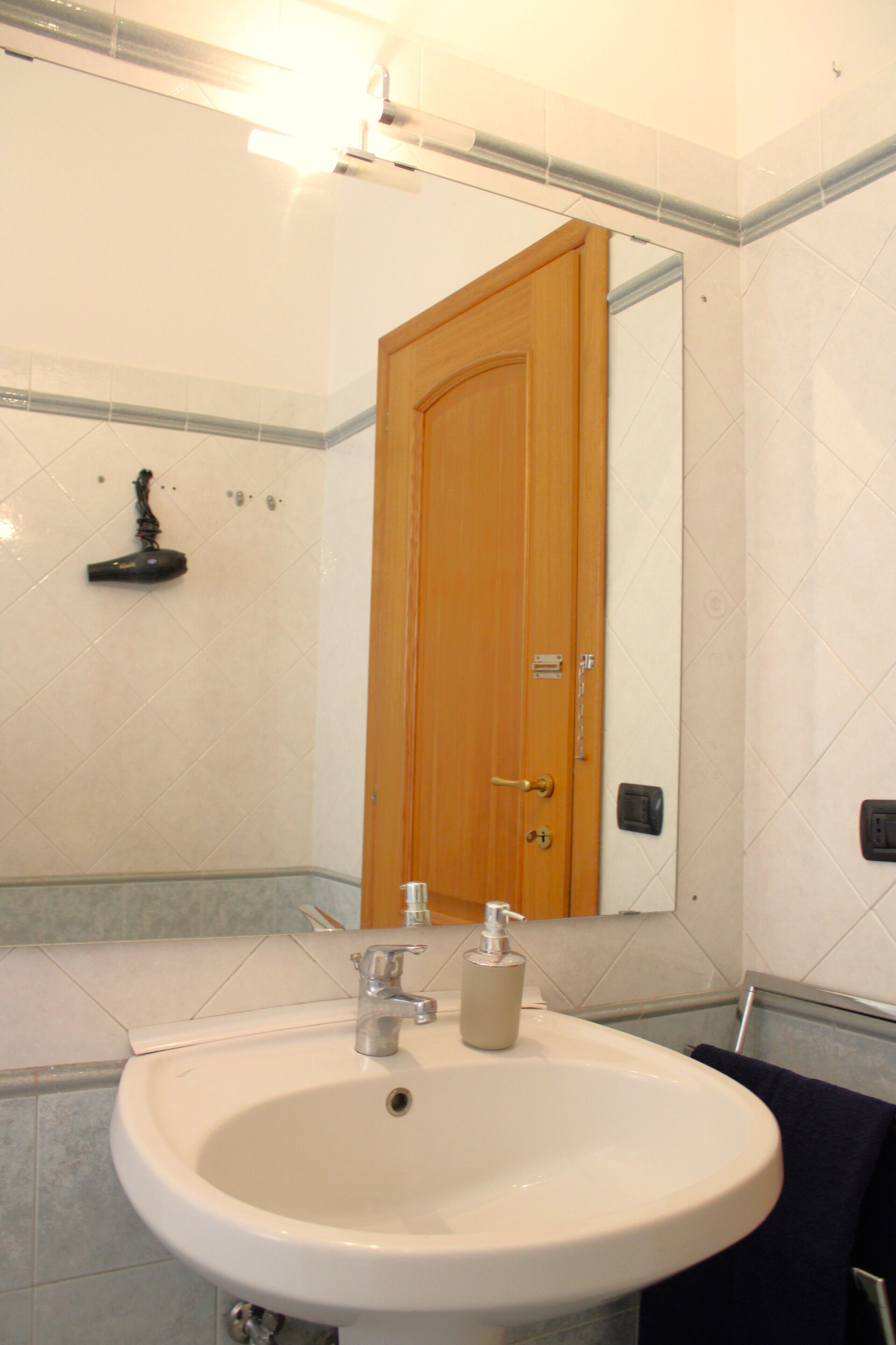 Foto - Mikasa Balduina Roma