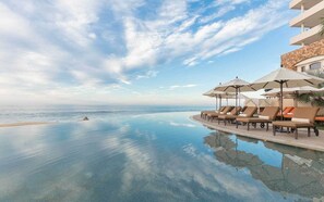 屋外プール、温水プール