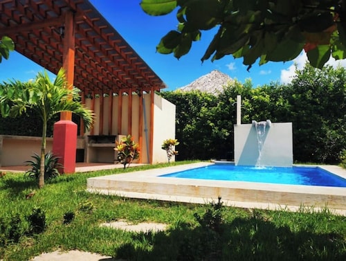 Private house with pool, near Tamarindo.