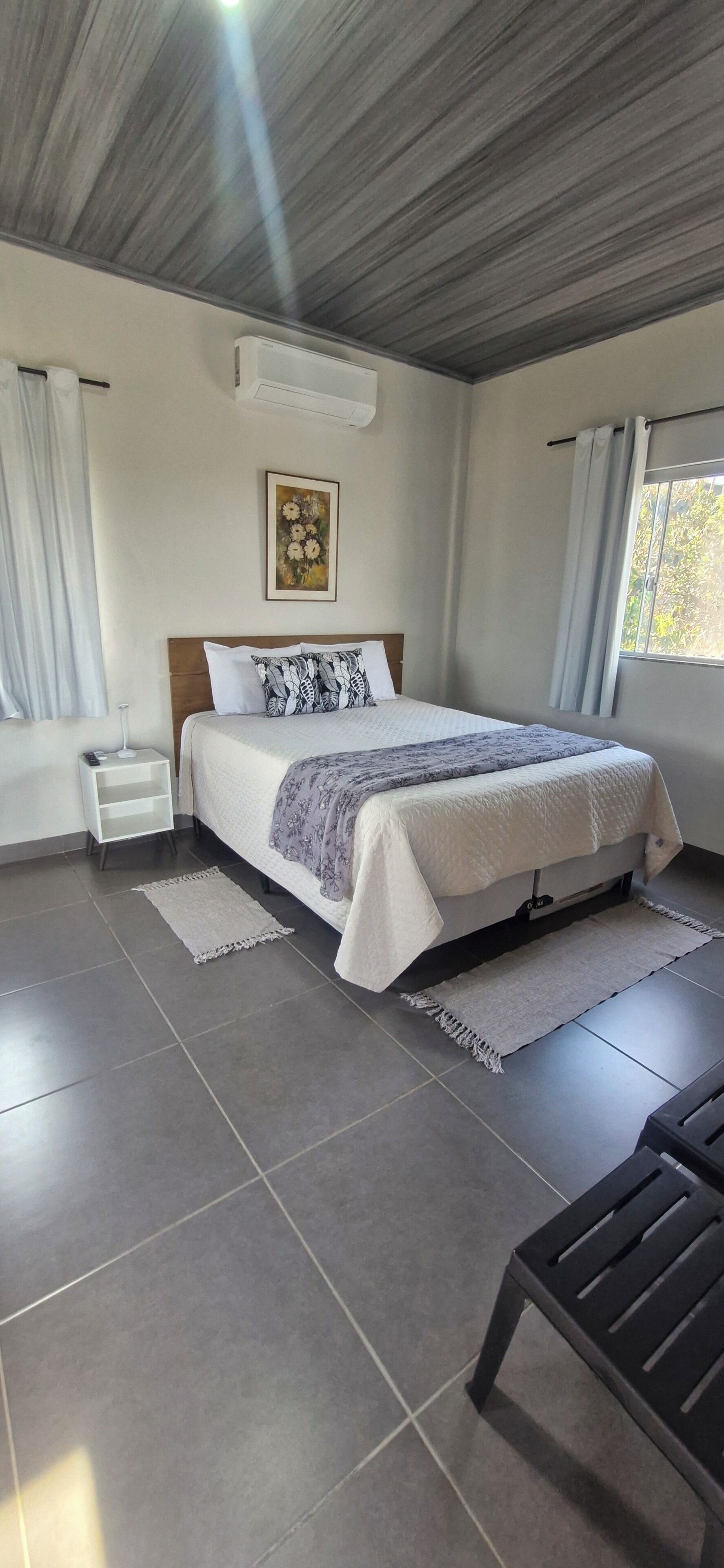 Chalet, 1 King Bed, Mountain View, Ground Floor | Premium bedding, free WiFi, bed sheets