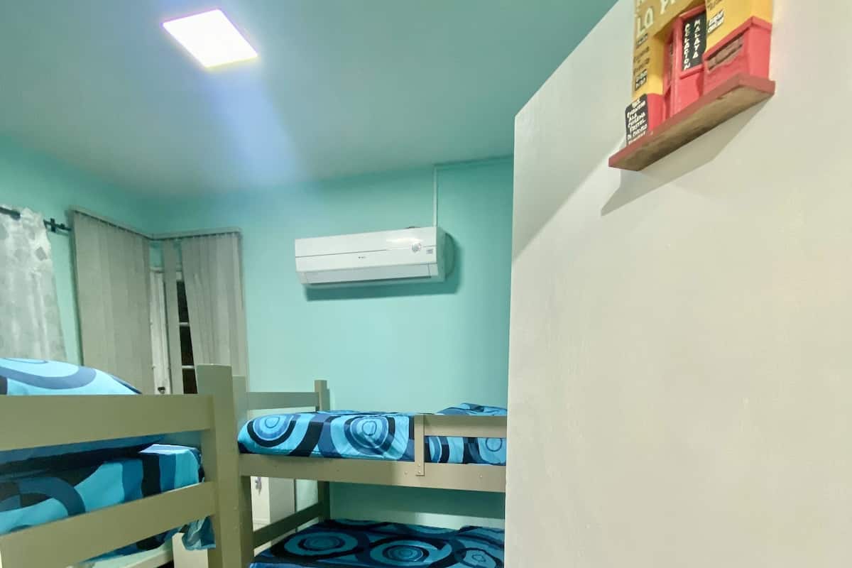 Dormitorio condiviso Basic | Wi-Fi gratuito, lenzuola
