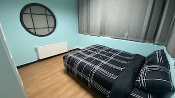 Kamar Double Ekonomi | Wi-Fi gratis dan seprai linen