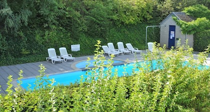 Appartement moderne en Belgique avec spa