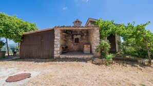 Exterior - Holiday Home in Sellano with Private Pool (Sellano)