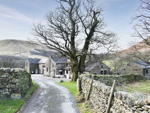 Exterior - Riverbank Cottage-UK42229 (Near Tebay)