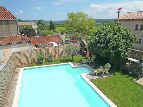 Ferienhaus Talairan mit Pool und Grill