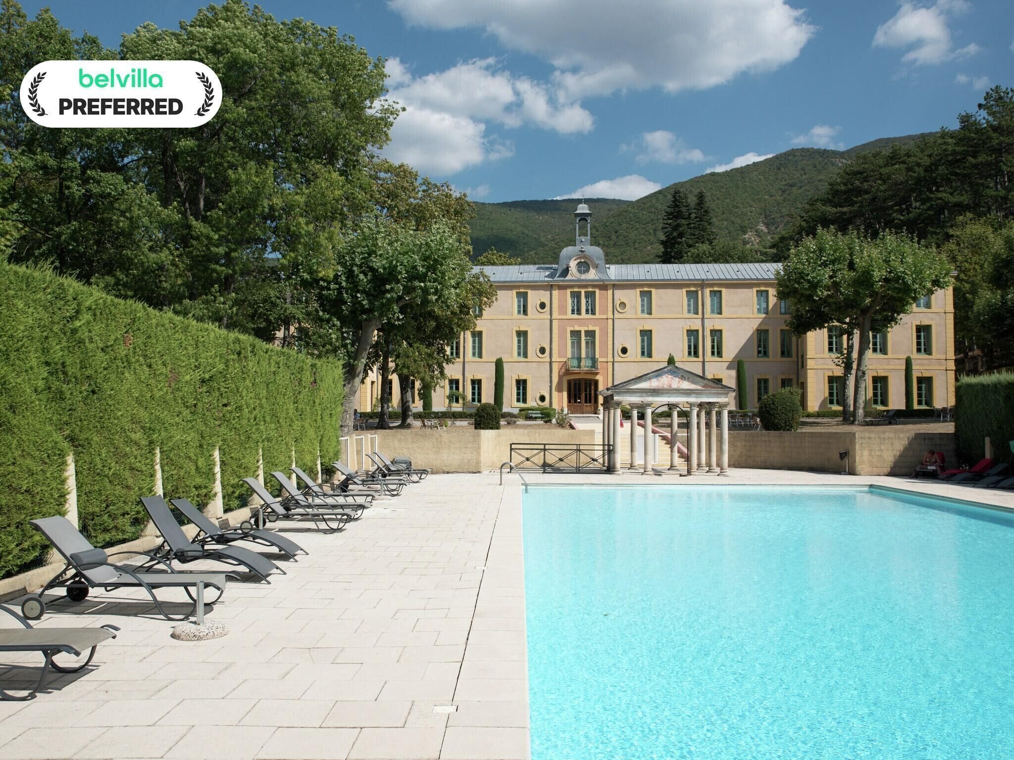 Piscine maison de vacances