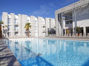 Holiday Home Swimming Pool