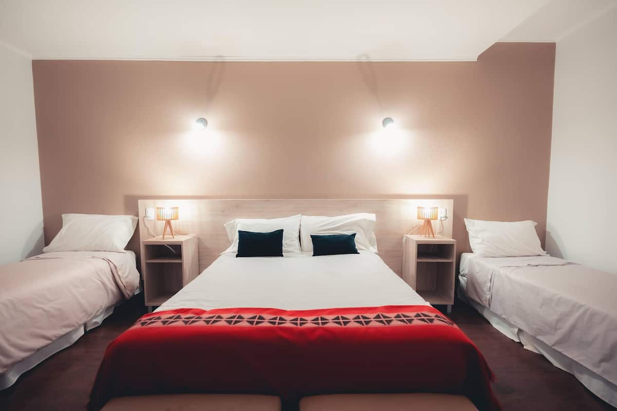 6 bedrooms, free WiFi