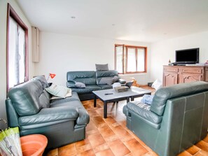 TV - Halfway between near Nature Park (Jalhay)