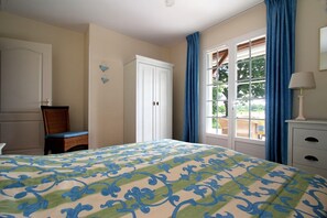 3 bedrooms, iron/ironing board, free WiFi