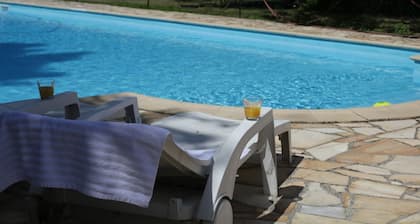 Chalet cerca del Lago y Piscina en Quend